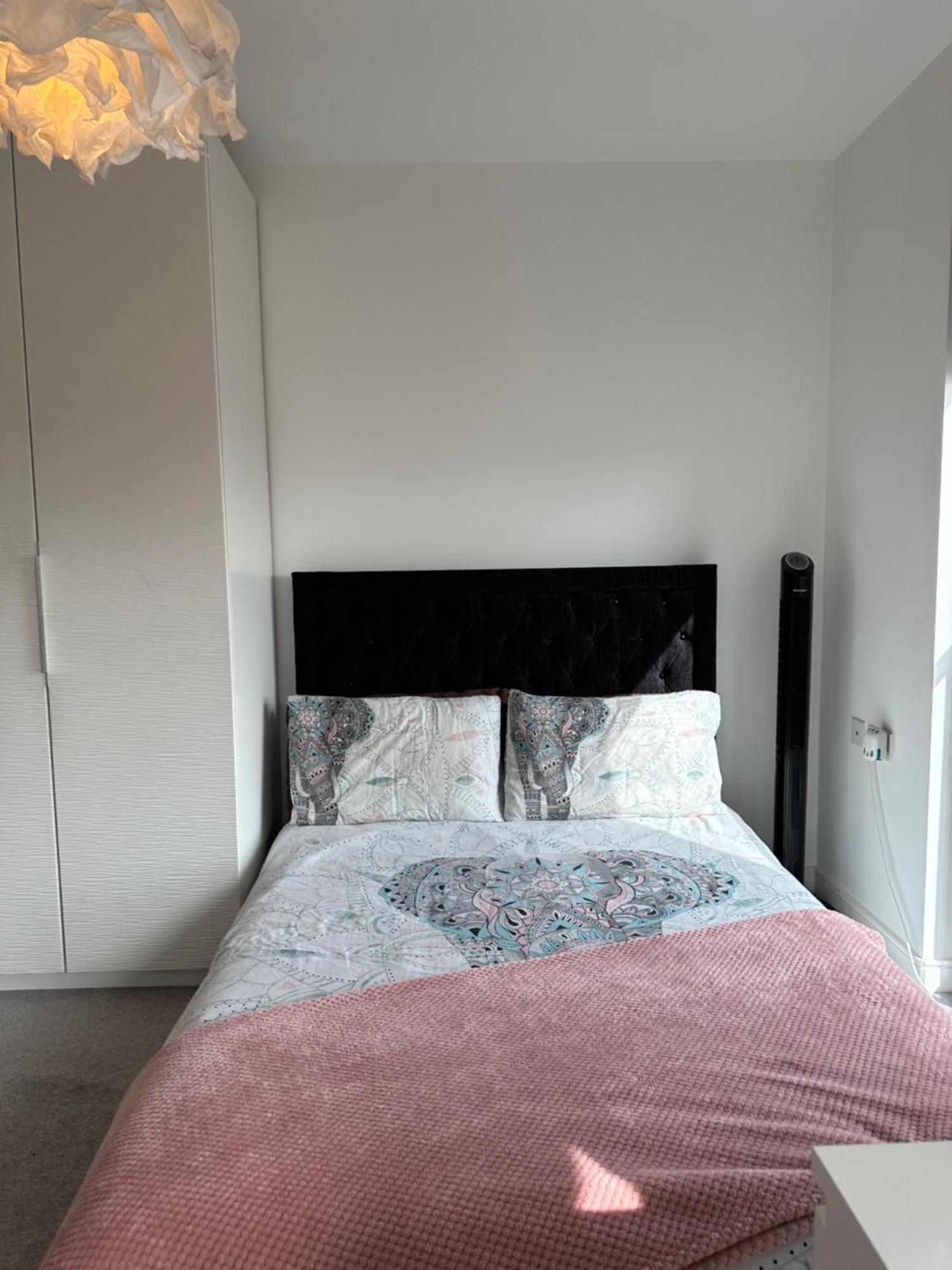 Luxury 3 Bedroom Flat In Stratford, London Exterior photo